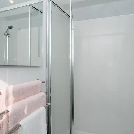 Apartamento Shepherds Hut At Chenhall Farm *